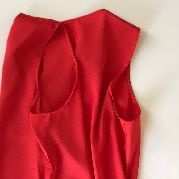 Tahari sleeveless stretchy silk blouse - new - Picture 3 of 5